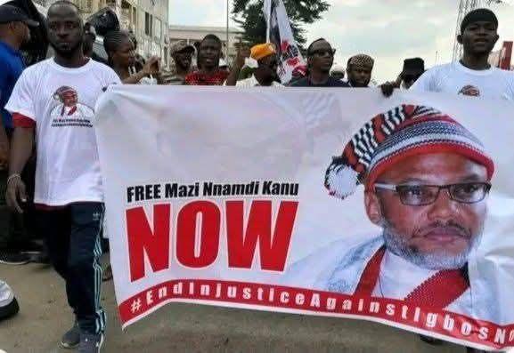 #FreeNnamdiKanuNow: Protest halts court activities