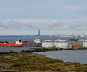 G7 ministers to target those increasing Russia oil purchases