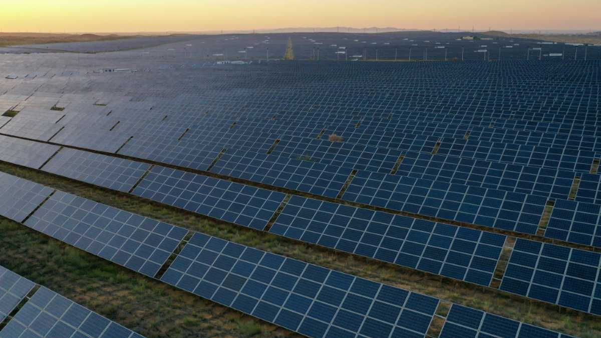 China’s power paradox: record renewables, continued coal