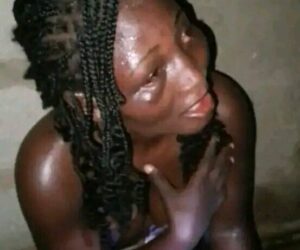 Angry mob b3ats young woman accused of stealing 2-year-old child in FCT
