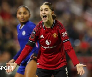 Women’s Super League: Manchester United left wanting more despite ‘statement’ draw against Chelsea