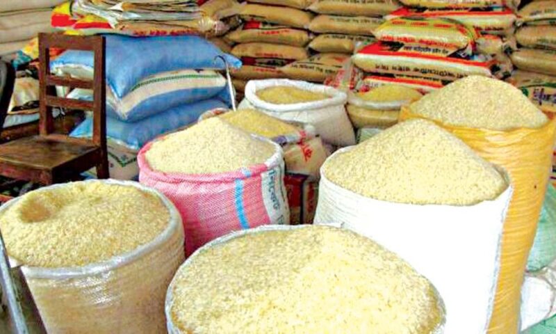 Price Of Rice Reduces In Market