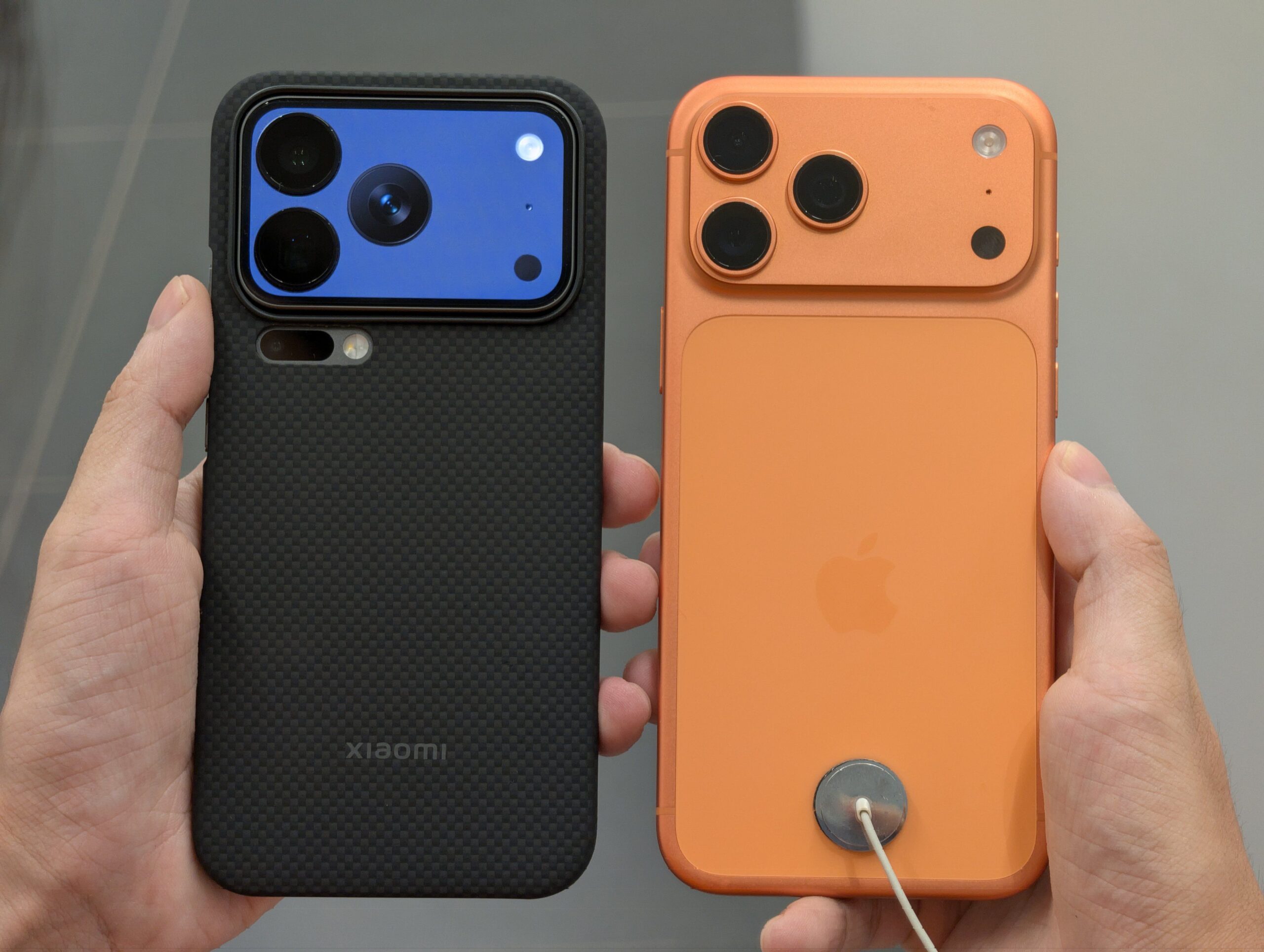 Think It’s an iPhone 17 Pro Max? Look Again, It’s Xiaomi 17 Pro Max