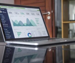 This ex-Shopify employee is building a rival for the company he used to work for 