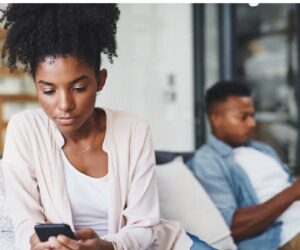 Mr. Bachelor, Don’t Let Your Fiancée Pressurise You Into Proposing