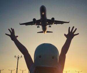 “Don’t waste your youth waiting for a man abroad” – Man warns, using a sister as an example