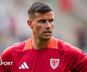 England v Wales: Red tape to red shirts – Karl Darlow to end long Wembley wait