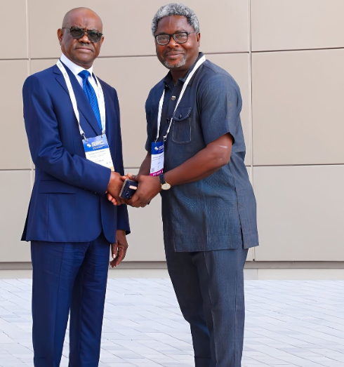 Wike’s media aide, Lere Olayinka, clapsback at h@ters criticizing his boss for taking his sons to an official engagement in Dubai