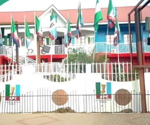 2027 Election: APC Mentions 4 Opposition Governors Set to Join Party