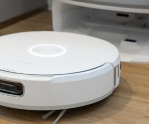 Narwal Flow robot vacuum review: superb cleaning let down by software quirks