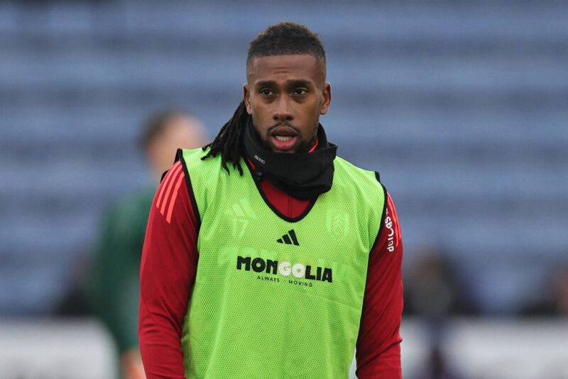 What Super Eagles legend Sunday Oliseh told Alex Iwobi after reaching key Premier League milestone