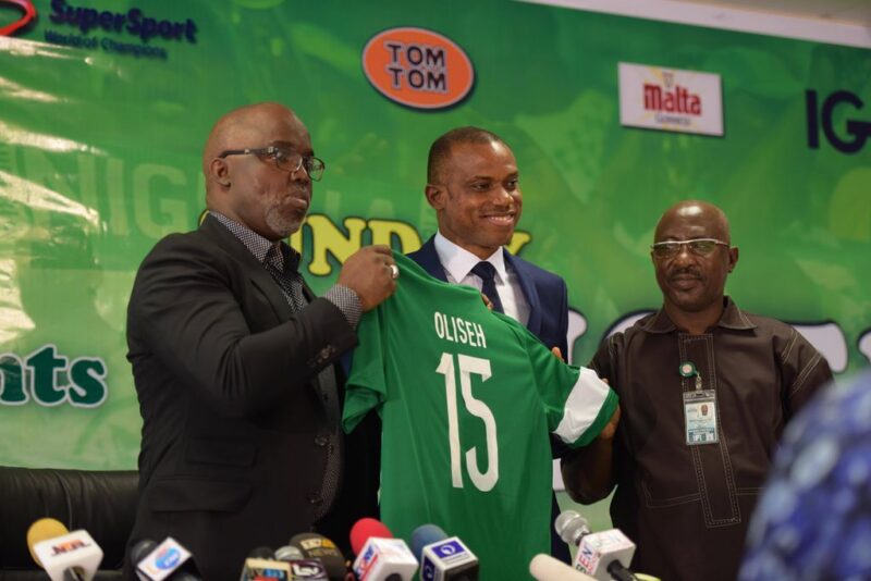 Sunday Oliseh: Ex-Borrusia Dortmund midfielder reveals his worst Super Eagles coach of all-time