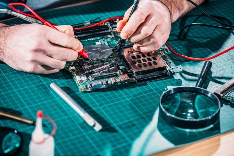 5 Things to know before buying refurbished tech in Africa