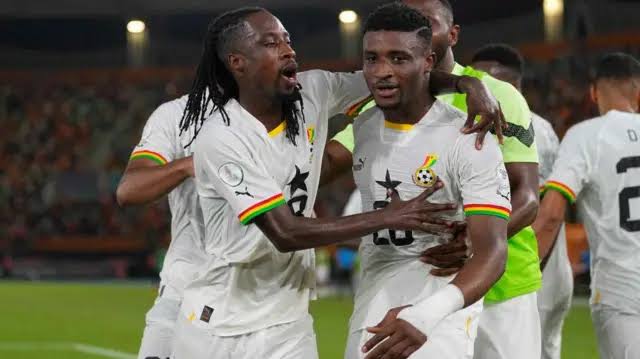 Otto Addo leads Ghana to consecutive World Cup qualification