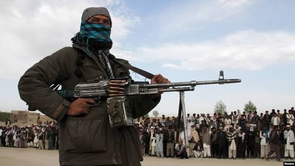 Taliban authorities publicly execute man for double murdÂ£r