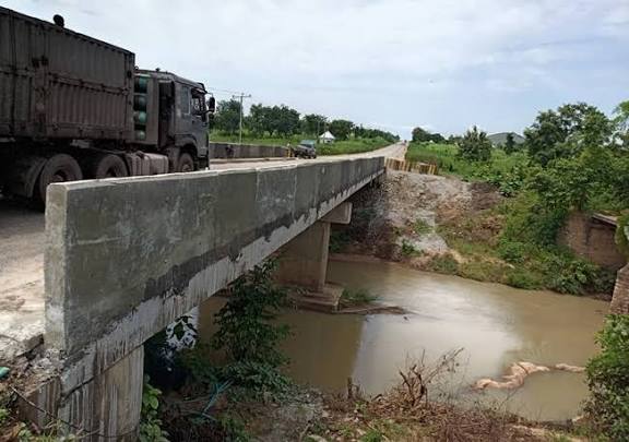 Traditional Ruler Hails FG Over Oyi River Bridge Fortification