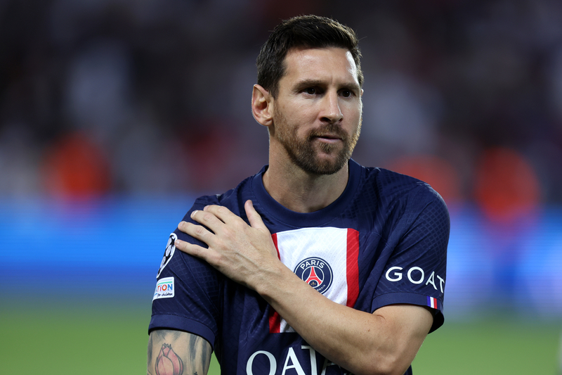 ‘Who’ll give me passes now’ – Messi reacts as Jordi Alba announces retirement