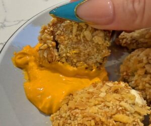 These air fried pickles are so good they’ve converted even non-pickle-eaters into fans