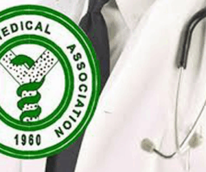 Medical Association Donates Pads, Pledges Care For Inmates