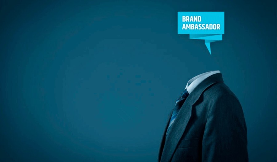 Personal Branding: The Hidden Engine Behind Exceptional Customer Experience | Tech | Business