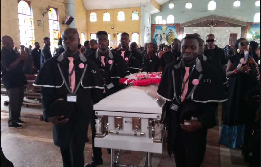 Tears As Arise TV Anchor, Somtochukwu Maduagwu Is Laid To Rest