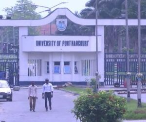 University security personnel in scuffle with students over sign-out ban