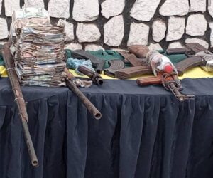 Police arrest notorious bandit “Akki”, recover arms and ammunition in Zamfara