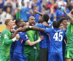 Petit Names Chelsea, Liverpool Stars He Wanted Arsenal To Sign