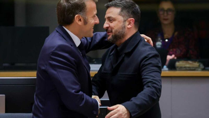 Zelensky in Paris to seek air defence help for Ukraine