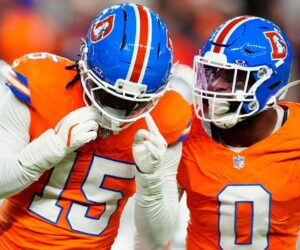 Broncos pass rush too much for Raiders in defensive struggle