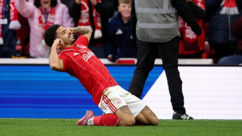 Dyche backs ‘infectious’ Gibbs-White for speedy England recall