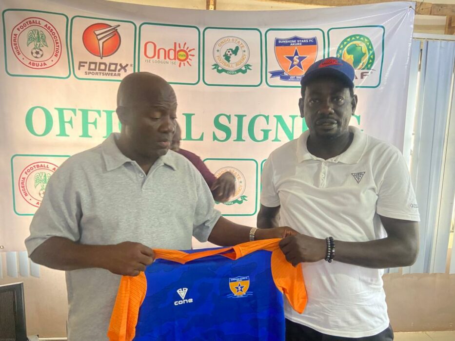 Sunshine Stars Unveil New Head Coach Akinfolarin