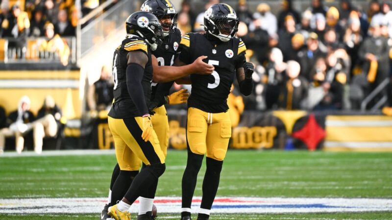 Steelers’ Ramsey ejected for throwing punch at Bengals’ Chase