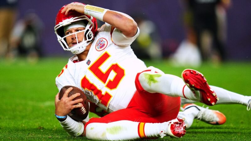 Could the Chiefs miss the playoffs? What went wrong in Week 11