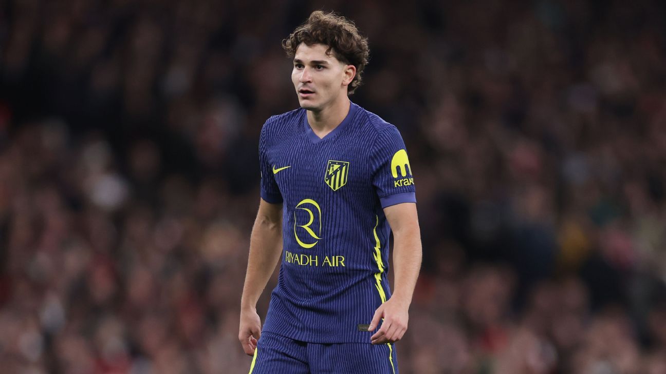 Transfer rumors, news: Barcelona eye Kane, Álvarez as Lewa replacement