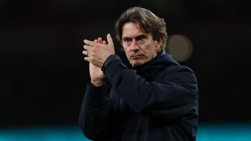 Tottenham’s Frank apologizes to Spurs’ fans, won’t change system