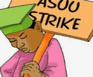 ASUU warns of shutdown of all Nigerian universities