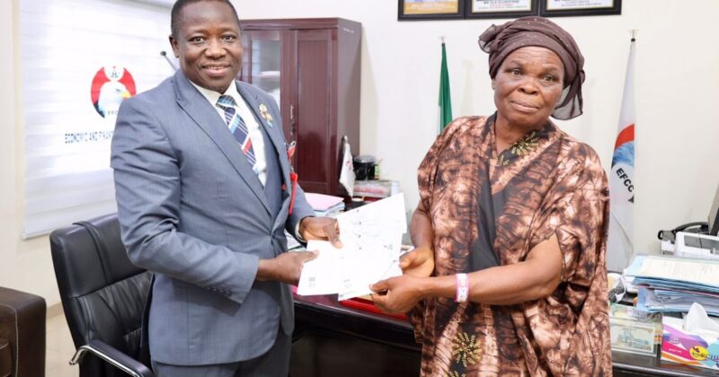 EFCC Returns N42.5m to 70-Year-Old Widow Defrauded by Bank Officer in Kaduna