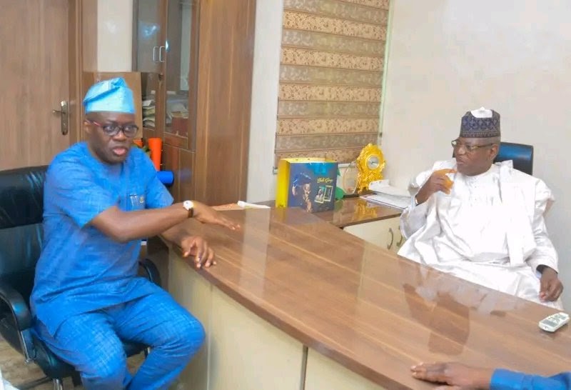 Makinde in Last-Minute Talks with Lamido to Save PDP Convention