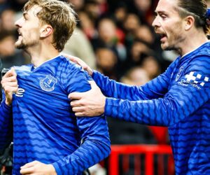 10-Man Everton Stun Man United At Old Trafford