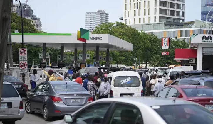 Fuel prices drop below Dangote rate in Abuja