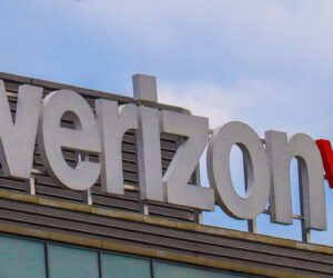 Verizon reportedly set to cut as many as 15,000 jobs