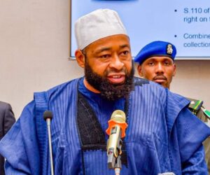 Niger shuts down schools after mass kidnapping of students