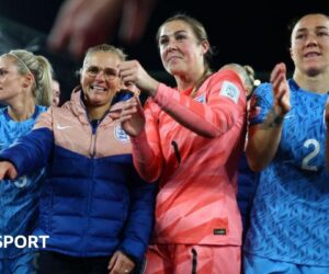 Sarina Weigman on Mary Earps book: England coach responds