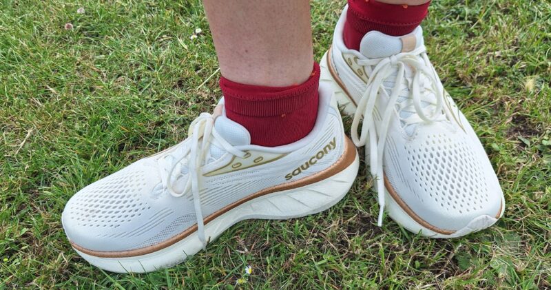 The Saucony Ride 18 is the best running shoe for most people, and it just received its first Black Friday discount