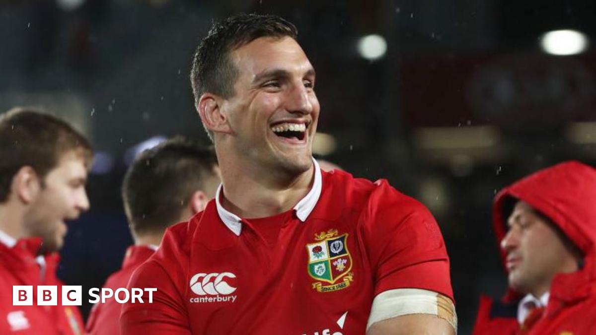 Ireland Rugby Social: Conor Murray selects the best XV he played with in latest BBC podcast