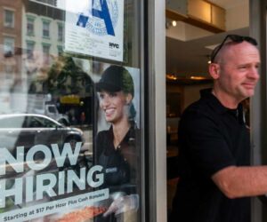 Asian markets bounce from selloff as US jobs beat forecasts