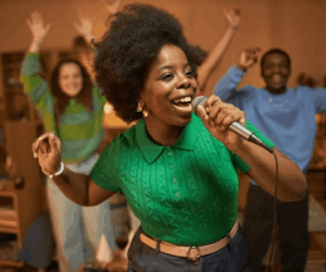 Best Karaoke Songs: 10 Top Crowd-Pleasers to Sing