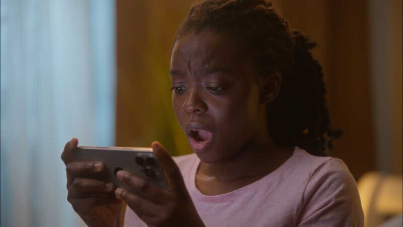 I Snooped Through My Teen’s Phone — and Found a Group Chat Where All My Kids Trash-Talk Me