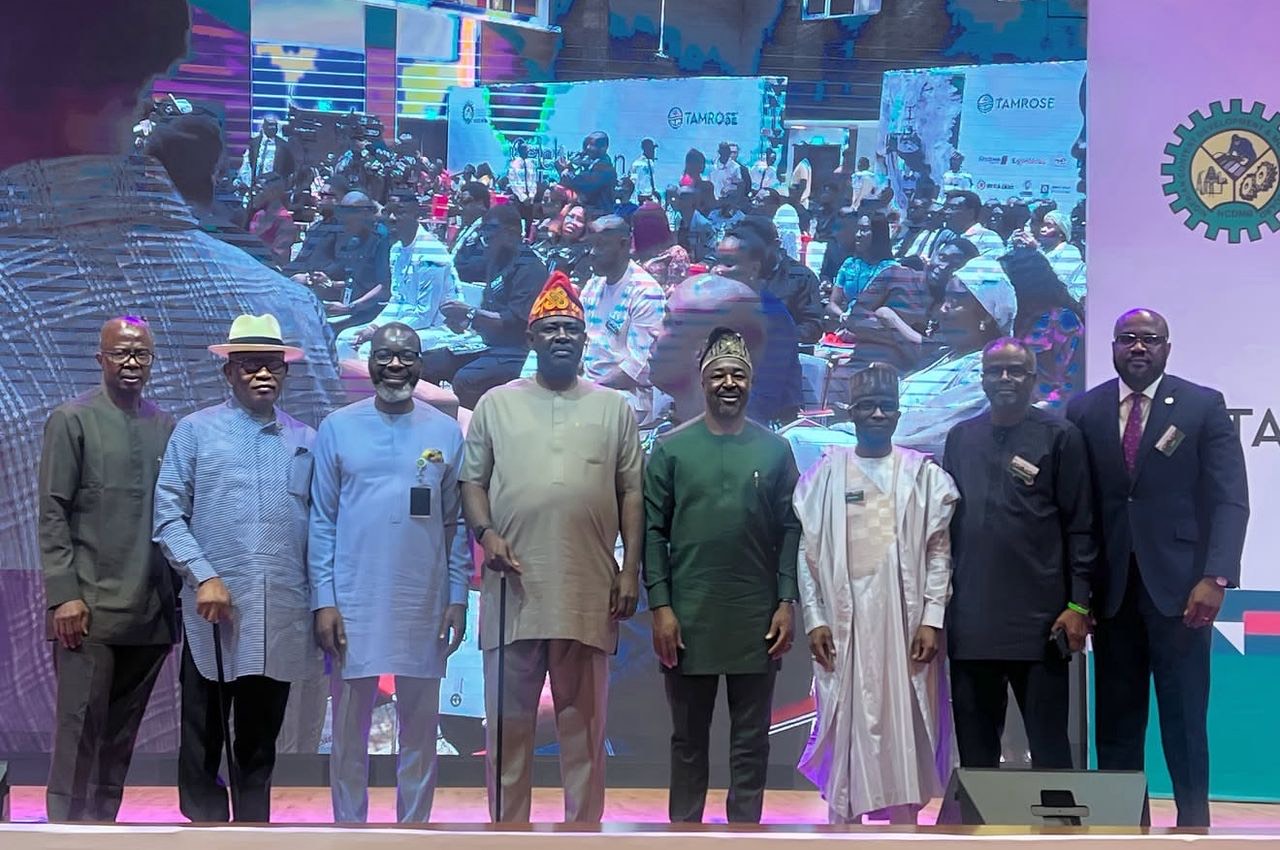 Petroleum minister lauds Tamrose, pledges to grow content fund